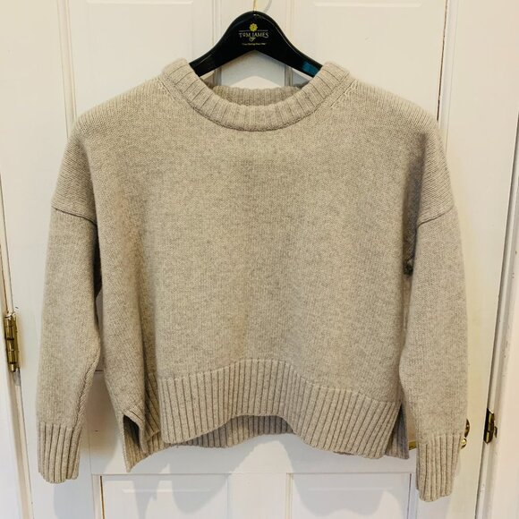 Aritzia Babaton Birch Cashmere Wool Oversized Crop Thick Sweater Size Small - Picture 1 of 13